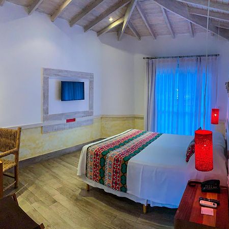 Pousada Vila Das Velas Ilhabela Esterno foto